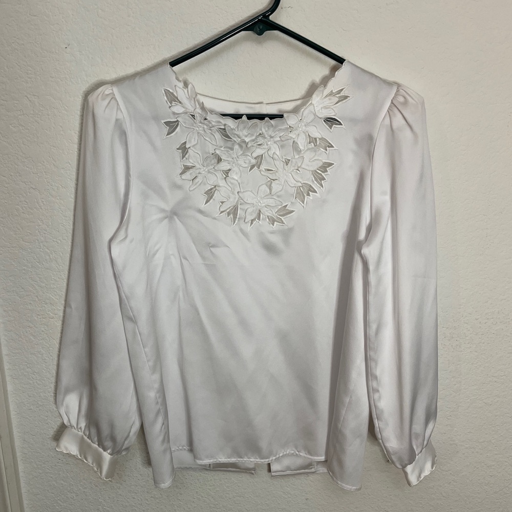 Vintage White Blouse Dana Ashley Satin Floral Applique VTG 80s 90s Top Sz M 10
